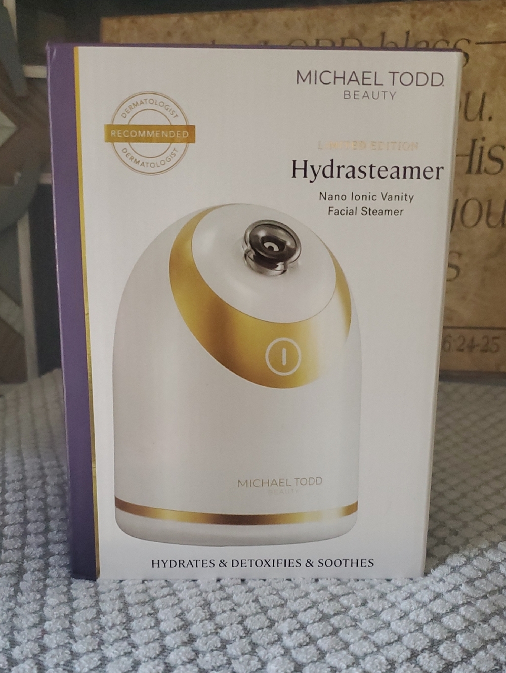 Michael Todd Beauty Hydrasteamer Nano Ionic Facial Steamer - White & Gold
